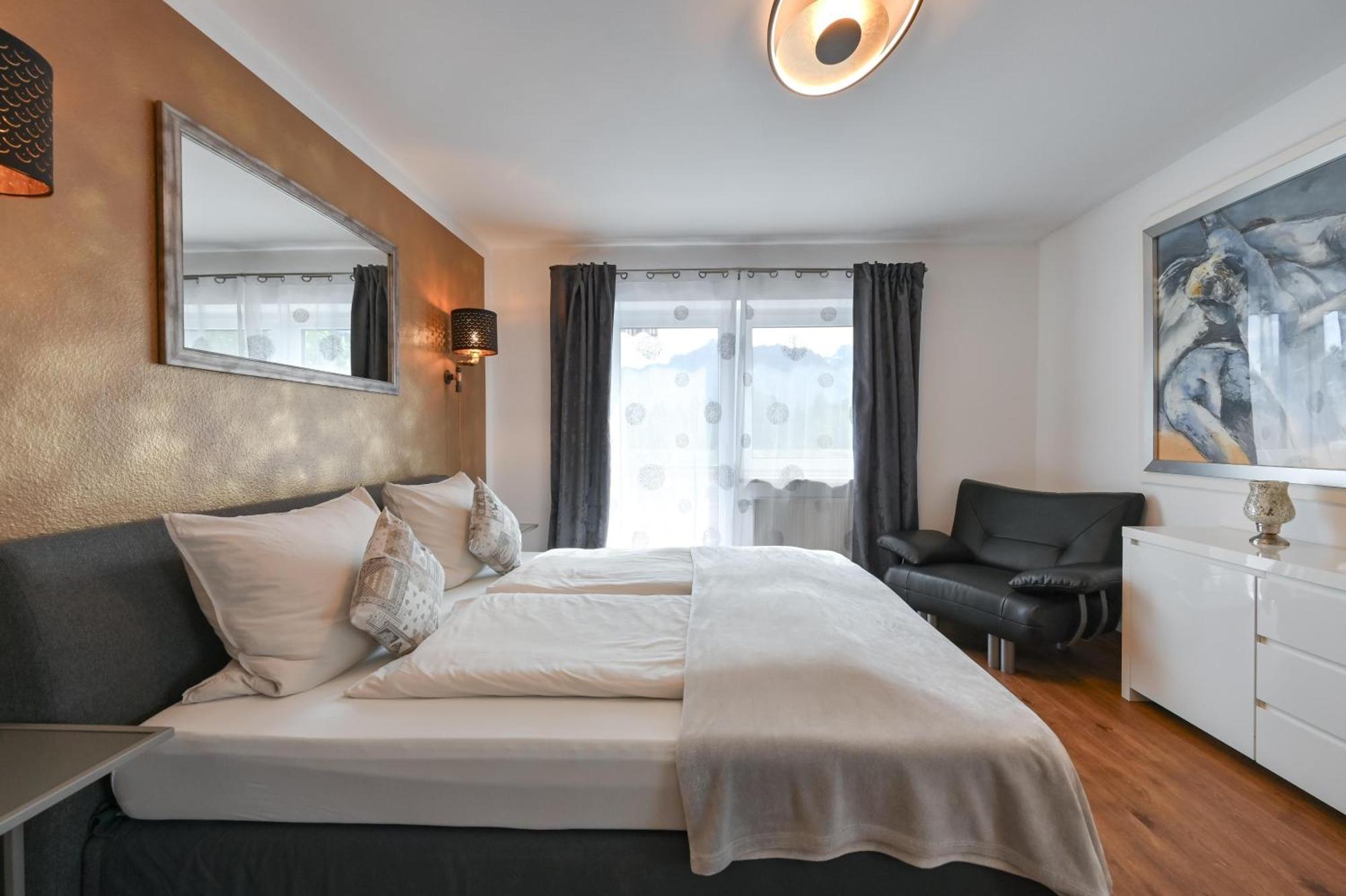 Ferienwohnung Herzstueck Im Haus Schlossblick Füssen Buitenkant foto